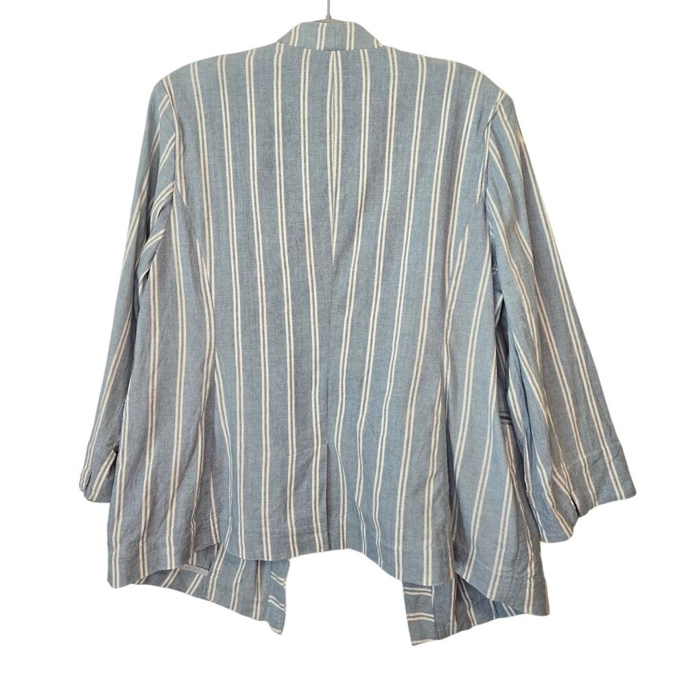 NEW WITHOUT TAGS CHICO'S Blazer Large Petite 12/14 Blue Indigo Stripe - Picture 3 of 15